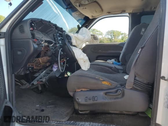 ✅ 2001 Dodge 2500 • VIN: 3B7KF23601G236440 • Lot: 69997255. Listed on Copart with Not provided. Free auction sales archive from the USA and detailed vehicle history report at DreamBid. Image 7.