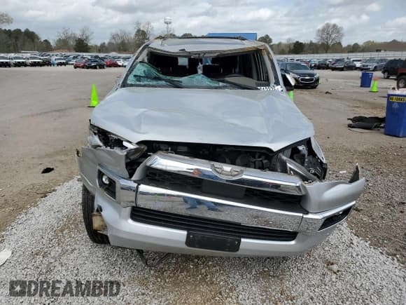 ✅ 2021 Toyota 4Runner Limited • VIN: JTEKU5JR0M5935370 • Лот: 49812375. Опубликован ранее на Copart с пробегом 50 851 миль. Бесплатный доступ к архиву аукционных продаж из США и подробный отчёт об истории автомобиля на DreamBid. Изображение 5.