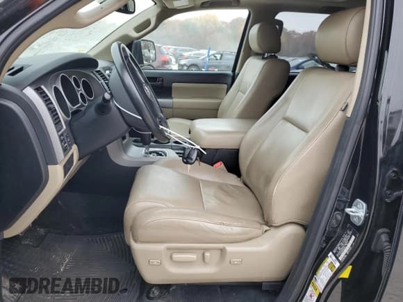 ✅ 2012 Toyota Sequoia SR5 • VIN: 5TDBY5G17CS063482 • Лот: 78312654. Опубликован ранее на Copart с пробегом 165 737 миль. Бесплатный доступ к архиву аукционных продаж из США и подробный отчёт об истории автомобиля на DreamBid. Изображение 7.