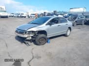 ✅ 2010 Honda Civic DX-VP • VIN: 19XFA1F37AE023203 • Лот: 43303801. Опубликован ранее на IAAI с пробегом 232 297 миль. Бесплатный доступ к архиву аукционных продаж из США и подробный отчёт об истории автомобиля на DreamBid. Изображение 2.