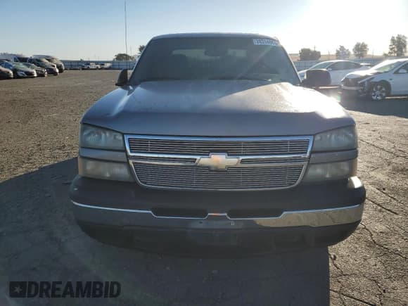 ✅ 2006 Chevrolet Silverado 1500 LS • VIN: 2GCEC13V161325845 • Лот: 78314664. Опубликован ранее на Copart с пробегом 226 786 миль. Бесплатный доступ к архиву аукционных продаж из США и подробный отчёт об истории автомобиля на DreamBid. Изображение 5.