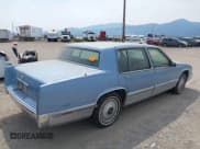 ✅ 1992 Cadillac DeVille • VIN: 1G6CD53B1N4332589 • Lot: 43040373. Wystawiony na IAAI z przebiegiem Nie podano. Bezpłatny archiwum sprzedaży aukcyjnych z USA i szczegółowy raport historii pojazdu na DreamBid. Zdjęcie 4.