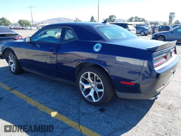 ✅ 2016 Dodge Challenger R/T Plus Shaker • VIN: 2C3CDZBT5GH172631 • Lot: 43542008. Listed on IAAI with 86,527 mi. Free auction sales archive from the USA and detailed vehicle history report at DreamBid. Image 3.