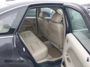 ✅ 2007 Ford Five Hundred Limited • VIN: 1FAHP25137G159193 • Лот: 43831821. Опубликован ранее на IAAI с пробегом 168 729 миль. Бесплатный доступ к архиву аукционных продаж из США и подробный отчёт об истории автомобиля на DreamBid. Изображение 8.