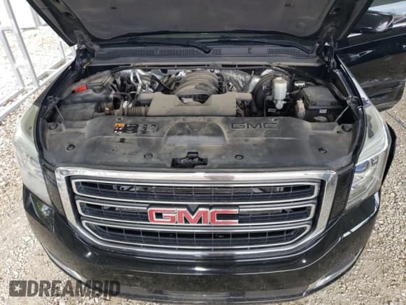 ✅ 2015 GMC Yukon XL SLE • VIN: 1GKS1GKC7FR689890 • Lot: 55467635. Wystawiony na Copart z przebiegiem 226 592 mil. Bezpłatny archiwum sprzedaży aukcyjnych z USA i szczegółowy raport historii pojazdu na DreamBid. Zdjęcie 12.