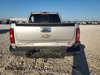 ✅ 2007 Chevrolet Silverado 1500 LTZ • VIN: 2GCEC13JX71510121 • Lot: 73426124. Listed on Copart with 176,499 mi. Free auction sales archive from the USA and detailed vehicle history report at DreamBid. Image 6.