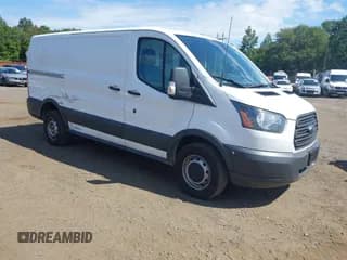✅ 2017 Ford Transit • VIN: 1FTBW1YM3HKB33257 • Lot: 43027211. Wystawiony na IAAI z przebiegiem 115 486 mil. Bezpłatny archiwum sprzedaży aukcyjnych z USA i szczegółowy raport historii pojazdu na DreamBid. Zdjęcie 1.