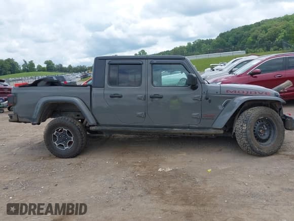 ✅ 2021 Jeep Gladiator Mojave • VIN: 1C6JJTEG0ML582881 • Lot: 42495318. Listed on IAAI with Not provided. Free auction sales archive from the USA and detailed vehicle history report at DreamBid. Image 13.