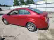 2012 Chevrolet Sonic LT z VIN 1G1JC5SH3C4185338, wystawiony jako Copart lot #65351364 z przebiegiem 90 564 mil mil oraz Czysty tytuł • Clean title. Historia ofert i sprzedaży dostępna na DreamBid. Obrazek 2.