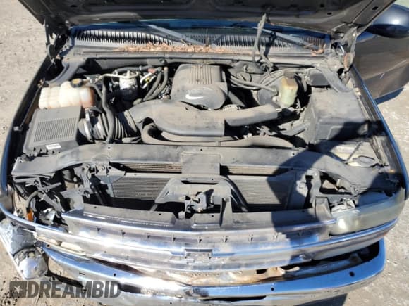 ✅ 2001 Chevrolet Suburban LT • VIN: 3GNFK16T01G262441 • Лот: 81145714. Опубликован ранее на Copart с пробегом Не указан. Бесплатный доступ к архиву аукционных продаж из США и подробный отчёт об истории автомобиля на DreamBid. Изображение 12.