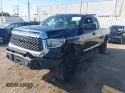 ✅ 2019 Toyota Tundra SR • VIN: 5TFRY5F16KX244291 • Лот: 43428496. Опубликован ранее на IAAI с пробегом 176 450 миль. Бесплатный доступ к архиву аукционных продаж из США и подробный отчёт об истории автомобиля на DreamBid. Изображение 2.