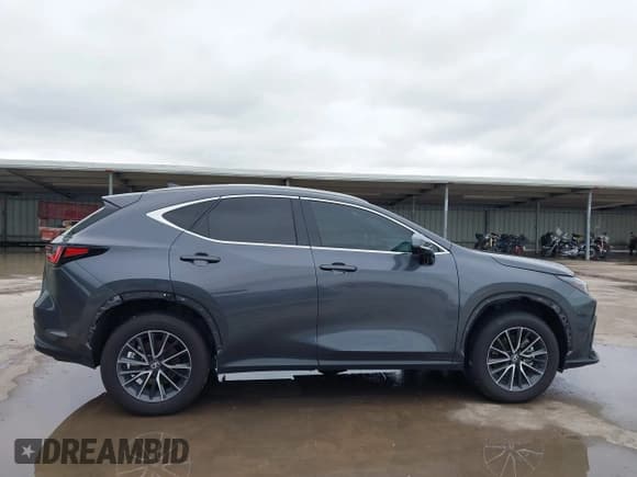 ✅ 2024 Lexus NX 250 Premium • VIN: 2T2GDCAZ7RC015465 • Lot: 42171196. Listed on IAAI with 14,322 mi. Free auction sales archive from the USA and detailed vehicle history report at DreamBid. Image 14.