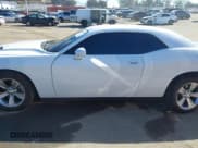 ✅ 2021 Dodge Challenger SXT • VIN: 2C3CDZAG5MH586461 • Лот: 43643118. Опубликован ранее на IAAI с пробегом 72 333 миль. Бесплатный доступ к архиву аукционных продаж из США и подробный отчёт об истории автомобиля на DreamBid. Изображение 14.