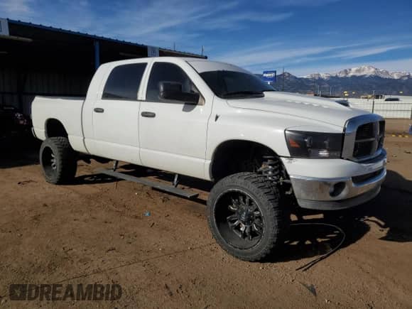 2008 Dodge 1500 SLT with VIN 3D7KS19D68G211036, listed as a Copart auction lot 50255955 with 90,118 mi miles and Salvage title. Bid and sale history available at DreamBid. Image 4.