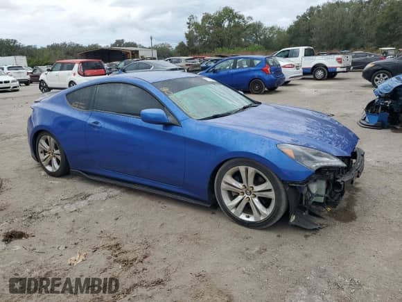 2010 Hyundai Genesis Coupe Premium z VIN KMHHT6KD7AU035282, wystawiony jako Copart lot #82241804 z przebiegiem 144 354 mil mil oraz Szkoda całkowita • Salvage title. Historia ofert i sprzedaży dostępna na DreamBid. Obrazek 4.