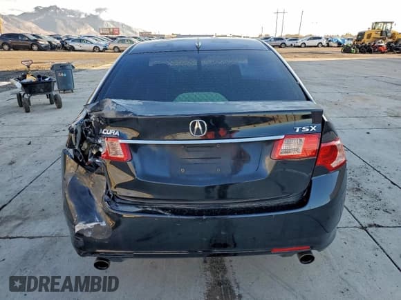 ✅ 2011 Acura TSX • VIN: JH4CU2F68BC008145 • Lot: 93356885. Listed on Copart with 179,913 mi. Free auction sales archive from the USA and detailed vehicle history report at DreamBid. Image 6.