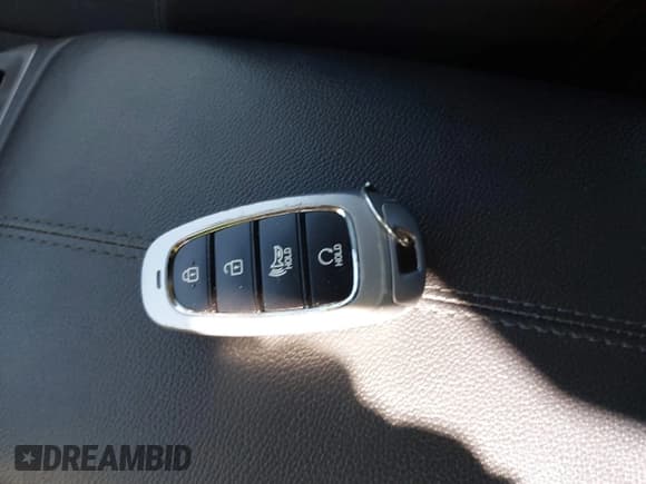 ✅ 2022 Hyundai Tucson Preferred • VIN: KM8JBCAE7NU065076 • Lot: 41769597. Wystawiony na IAAI z przebiegiem 20 813 mil. Bezpłatny archiwum sprzedaży aukcyjnych z USA i szczegółowy raport historii pojazdu na DreamBid. Zdjęcie 11.