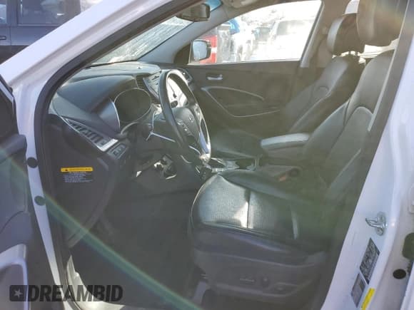 ✅ 2015 Hyundai Santa Fe Limited • VIN: 5XYZUDLA6FG278797 • Lot: 39714313. Listed on Copart with 116,265 mi. Free auction sales archive from the USA and detailed vehicle history report at DreamBid. Image 7.