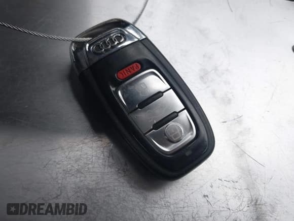 ✅ 2012 Audi A7 Prestige • VIN: WAUSGAFC8CN005849 • Lot: 43542786. Wystawiony na IAAI z przebiegiem 153 964 mil. Bezpłatny archiwum sprzedaży aukcyjnych z USA i szczegółowy raport historii pojazdu na DreamBid. Zdjęcie 11.