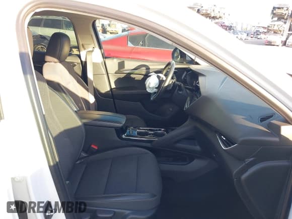 ✅ 2021 Buick Envision Preferred • VIN: LRBAZLR47MD108629 • Lot: 43538660. Listed on IAAI with 46,077 mi. Free auction sales archive from the USA and detailed vehicle history report at DreamBid. Image 5.