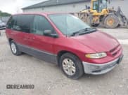 ✅ 1996 Dodge Caravan • VIN: 1B4GP55L8TB394184 • Lot: 43125190. Wystawiony na IAAI z przebiegiem 99 821 mil. Bezpłatny archiwum sprzedaży aukcyjnych z USA i szczegółowy raport historii pojazdu na DreamBid. Zdjęcie 1.