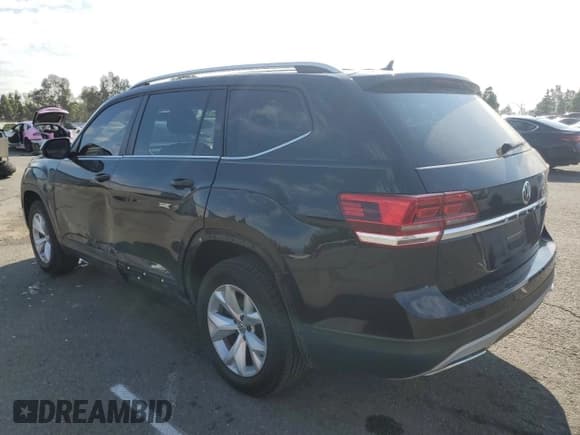 ✅ 2018 Volkswagen Atlas S • VIN: 1V2AR2CA6JC567807 • Lot: 81568495. Wystawiony na Copart z przebiegiem 97 801 mil. Bezpłatny archiwum sprzedaży aukcyjnych z USA i szczegółowy raport historii pojazdu na DreamBid. Zdjęcie 2.