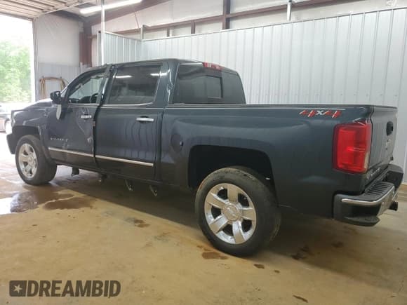 ✅ 2018 Chevrolet Silverado 1500 LTZ • VIN: 3GCUKSER5JG384661 • Lot: 53575895. Wystawiony na Copart z przebiegiem 93 325 mil. Bezpłatny archiwum sprzedaży aukcyjnych z USA i szczegółowy raport historii pojazdu na DreamBid. Zdjęcie 2.