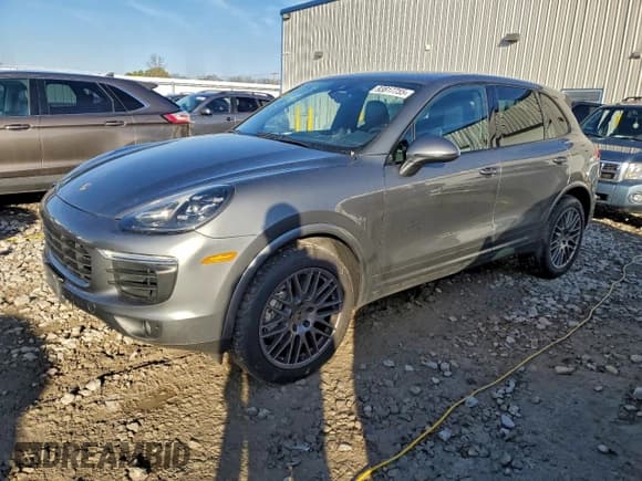 ✅ 2016 Porsche Cayenne S • VIN: WP1AB2A27GLA95643 • Lot: 93817755. Listed on Copart with 157,667 mi. Free auction sales archive from the USA and detailed vehicle history report at DreamBid. Image 1.