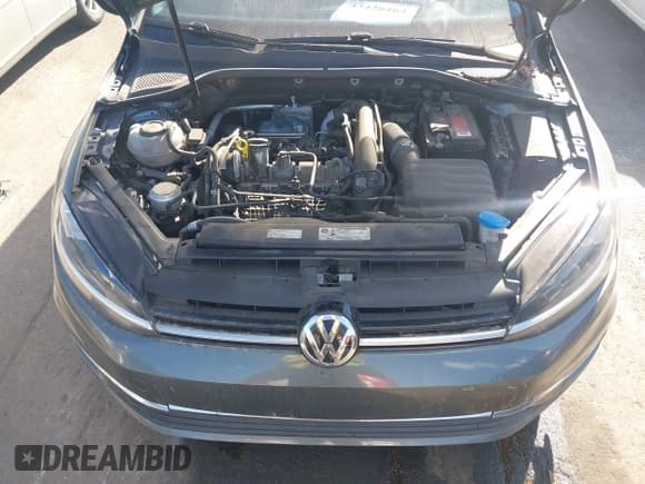 ✅ 2019 Volkswagen Golf S • VIN: 3VWG57AU7KM020916 • Lot: 43420464. Wystawiony na IAAI z przebiegiem 94 452 mil. Bezpłatny archiwum sprzedaży aukcyjnych z USA i szczegółowy raport historii pojazdu na DreamBid. Zdjęcie 10.