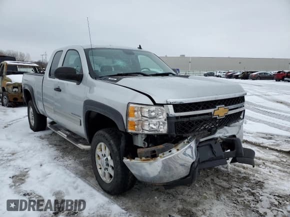 ✅ 2012 Chevrolet Silverado 2500HD LT • VIN: 1GC2KXCGXCZ247501 • Lot: 86612414. Wystawiony na Copart z przebiegiem 188 043 mil. Bezpłatny archiwum sprzedaży aukcyjnych z USA i szczegółowy raport historii pojazdu na DreamBid. Zdjęcie 4.