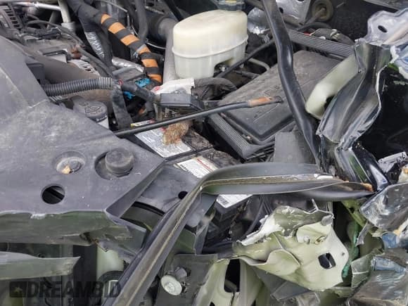 ✅ 2016 Chevrolet Silverado 2500HD LTZ • VIN: 1GC1KWE87GF114035 • Lot: 42254348. Listed on IAAI with Not provided. Free auction sales archive from the USA and detailed vehicle history report at DreamBid. Image 17.