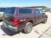 2005 Dodge Dakota ST z VIN 1D7HW28K75S236956, wystawiony jako IAAI lot #42543663 z przebiegiem Nie podano mil oraz . Historia ofert i sprzedaży dostępna na DreamBid. Obrazek 4.