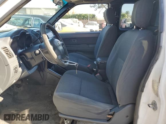 ✅ 2004 Nissan Frontier XE • VIN: 1N6DD26T34C438421 • Лот: 69504415. Опубликован ранее на Copart с пробегом 286 521 миль. Бесплатный доступ к архиву аукционных продаж из США и подробный отчёт об истории автомобиля на DreamBid. Изображение 7.