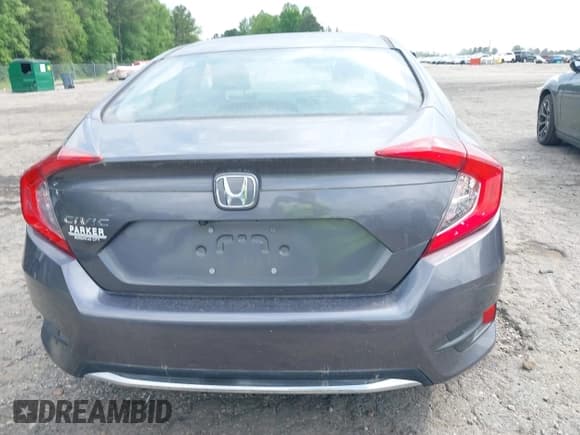 ✅ 2021 Honda Civic LX • VIN: 2HGFC2F62MH536119 • Lot: 42123879. Wystawiony na IAAI z przebiegiem 24 546 mil. Bezpłatny archiwum sprzedaży aukcyjnych z USA i szczegółowy raport historii pojazdu na DreamBid. Zdjęcie 17.