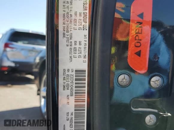 ✅ 2013 Dodge Challenger R/T • VIN: 2C3CDYBTXDH650998 • Lot: 69681514. Wystawiony na Copart z przebiegiem 130 553 mil. Bezpłatny archiwum sprzedaży aukcyjnych z USA i szczegółowy raport historii pojazdu na DreamBid. Zdjęcie 14.