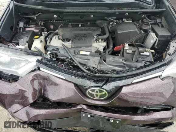 ✅ 2018 Toyota RAV4 XLE • VIN: 2T3RFREV9JW822792 • Лот: 82359545. Опубликован ранее на Copart с пробегом 79 398 миль. Бесплатный доступ к архиву аукционных продаж из США и подробный отчёт об истории автомобиля на DreamBid. Изображение 12.