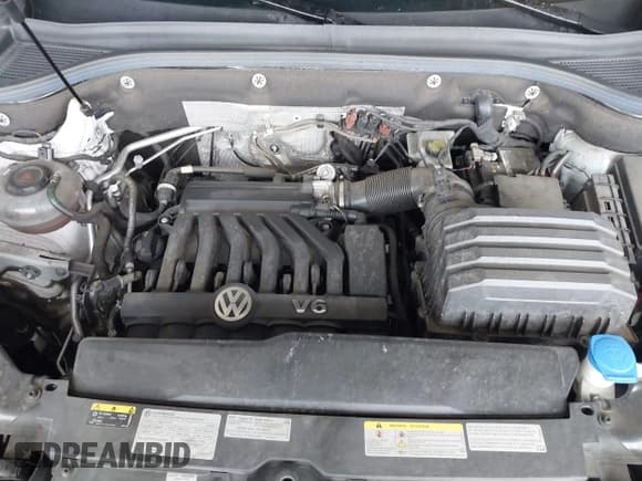 ✅ 2021 Volkswagen Atlas SE • VIN: 1V2NE2CA4MC201281 • Lot: 41242760. Listed on IAAI with 95,209 mi. Free auction sales archive from the USA and detailed vehicle history report at DreamBid. Image 10.