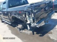 ✅ 2015 Ford F-150 XLT • VIN: 1FTEW1EG0FKE04414 • Lot: 42904361. Wystawiony na IAAI z przebiegiem 174 995 mil. Bezpłatny archiwum sprzedaży aukcyjnych z USA i szczegółowy raport historii pojazdu na DreamBid. Zdjęcie 6.