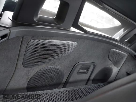 ✅ 2019 BMW Z4 sDrive30i • VIN: WBAHF3C57KWW45753 • Lot: 42532693. Listed on IAAI with 25,669 mi. Free auction sales archive from the USA and detailed vehicle history report at DreamBid. Image 8.