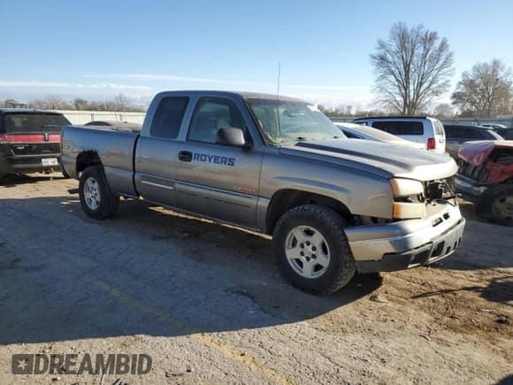 ✅ 2006 Chevrolet Silverado 1500 LT1 • VIN: 2GCEK19N961200277 • Лот: 84106764. Опубликован ранее на Copart с пробегом 377 603 миль. Бесплатный доступ к архиву аукционных продаж из США и подробный отчёт об истории автомобиля на DreamBid. Изображение 4.