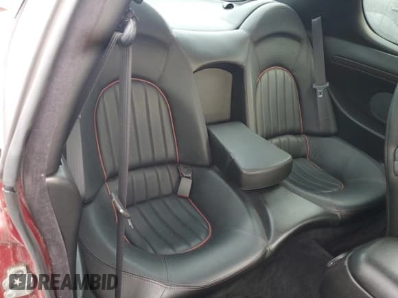 ✅ 2005 Maserati Coupe • VIN: ZAMBC38A550016065 • Lot: 85158965. Wystawiony na Copart z przebiegiem 61 658 mil. Bezpłatny archiwum sprzedaży aukcyjnych z USA i szczegółowy raport historii pojazdu na DreamBid. Zdjęcie 10.