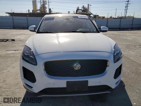 ✅ 2018 Jaguar E-Pace S • VIN: SADFJ2FX6J1Z09402 • Lot: 40997693. Listed on Copart with 25,487 mi. Free auction sales archive from the USA and detailed vehicle history report at DreamBid. Image 5.