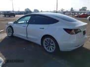 ✅ 2022 Tesla Model 3 Long Range • VIN: 5YJ3E1EB9NF183244 • Lot: 43486332. Wystawiony na IAAI z przebiegiem 104 530 mil. Bezpłatny archiwum sprzedaży aukcyjnych z USA i szczegółowy raport historii pojazdu na DreamBid. Zdjęcie 3.