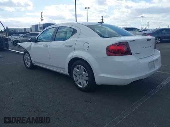 ✅ 2014 Dodge Avenger SE • VIN: 1C3CDZAB8EN215713 • Лот: 41352986. Опубликован ранее на IAAI с пробегом 119 201 миль. Бесплатный доступ к архиву аукционных продаж из США и подробный отчёт об истории автомобиля на DreamBid. Изображение 3.