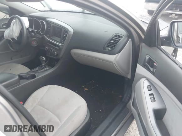 ✅ 2015 Kia Optima LX • VIN: 5XXGM4A76FG429916 • Лот: 43094249. Опубликован ранее на IAAI с пробегом 205 414 миль. Бесплатный доступ к архиву аукционных продаж из США и подробный отчёт об истории автомобиля на DreamBid. Изображение 5.