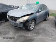 ✅ 2011 Mazda 3 i Touring • VIN: JM1BL1VG2B1358158 • Lot: 43175775. Wystawiony na IAAI z przebiegiem Nie podano. Bezpłatny archiwum sprzedaży aukcyjnych z USA i szczegółowy raport historii pojazdu na DreamBid. Zdjęcie 2.