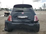 ✅ 2017 FIAT 500e • VIN: 3C3CFFGE2HT694189 • Lot: 68992814. Wystawiony na Copart z przebiegiem 38 316 mil. Bezpłatny archiwum sprzedaży aukcyjnych z USA i szczegółowy raport historii pojazdu na DreamBid. Zdjęcie 6.