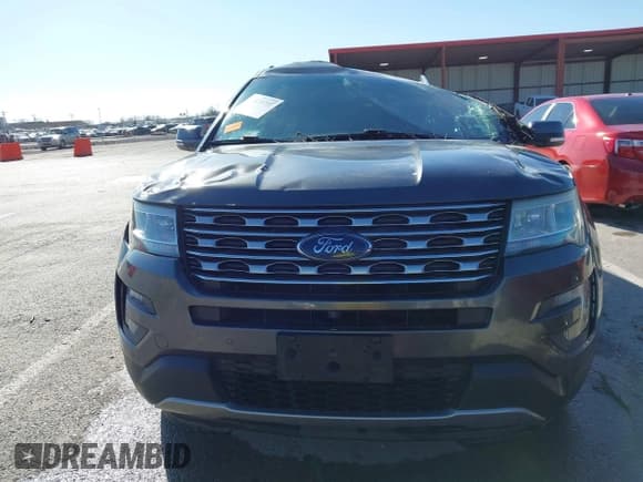 ✅ 2016 Ford Explorer Limited • VIN: 1FM5K8F8XGGA10253 • Lot: 41829757. Wystawiony na IAAI z przebiegiem 151 879 mil. Bezpłatny archiwum sprzedaży aukcyjnych z USA i szczegółowy raport historii pojazdu na DreamBid. Zdjęcie 12.