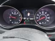 ✅ 2016 Kia Sedona SX • VIN: KNDMC5C11G6143072 • Lot: 41467752. Wystawiony na IAAI z przebiegiem 148 217 mil. Bezpłatny archiwum sprzedaży aukcyjnych z USA i szczegółowy raport historii pojazdu na DreamBid. Zdjęcie 7.