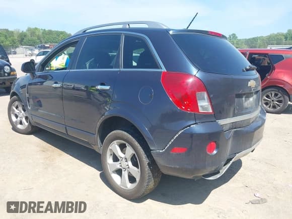 ✅ 2015 Chevrolet Captiva Sport LT • VIN: 3GNAL3EK8FS517269 • Lot: 42122748. Wystawiony na IAAI z przebiegiem 123 229 mil. Bezpłatny archiwum sprzedaży aukcyjnych z USA i szczegółowy raport historii pojazdu na DreamBid. Zdjęcie 3.
